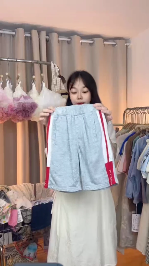儿童短裤110码A004