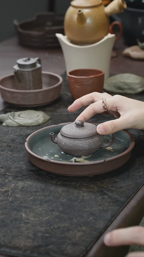 九隐茶器得缘紫砂壶