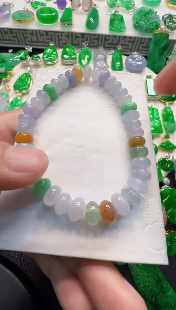 未镶嵌手链翡翠450元