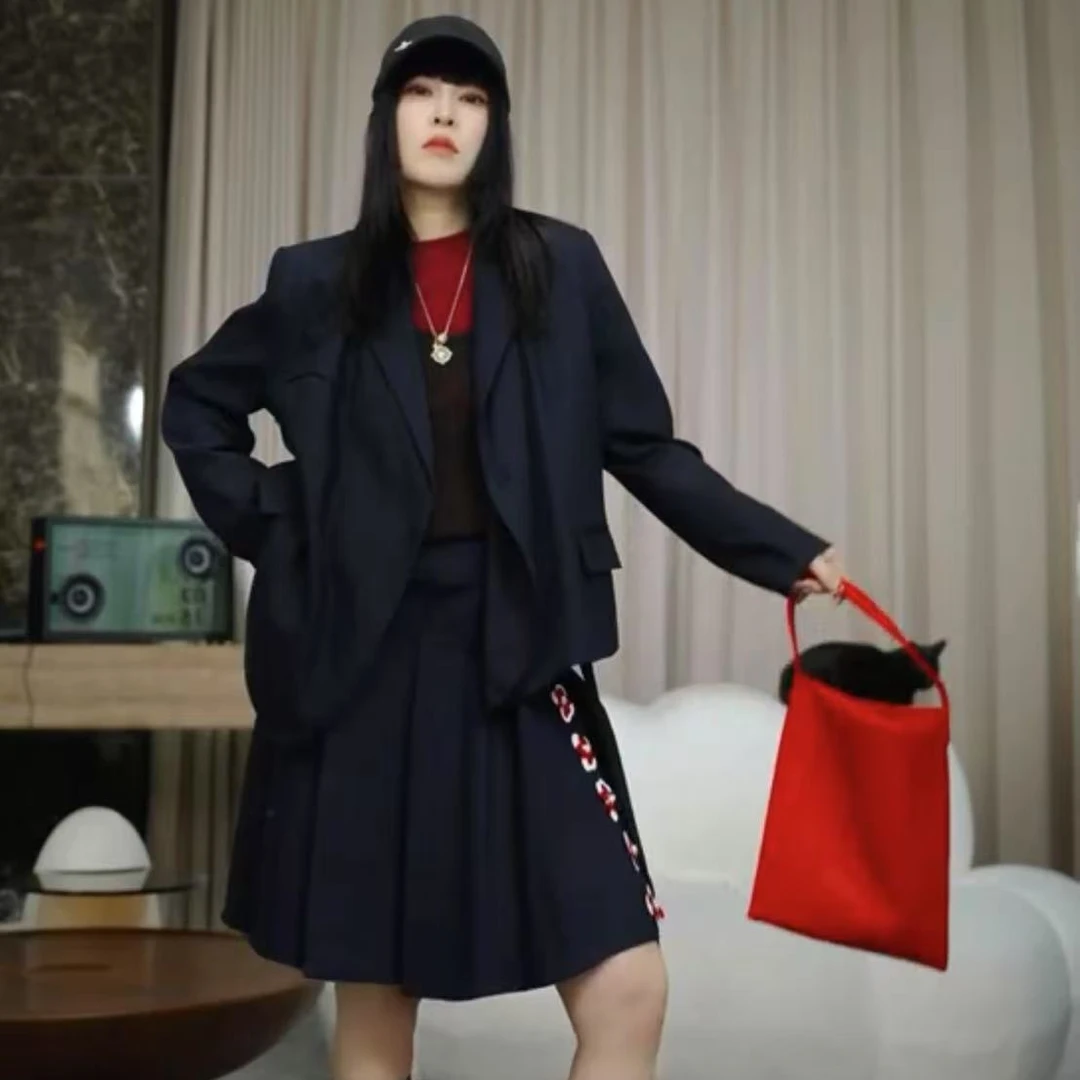 infobyfive罘蠡早春新款长袖女士学院风斜扣西装外套NF0502181