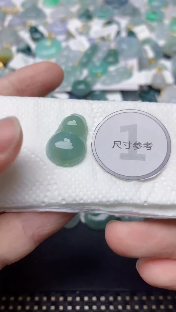 颈饰未镶嵌翡翠天然缅甸A货翡翠