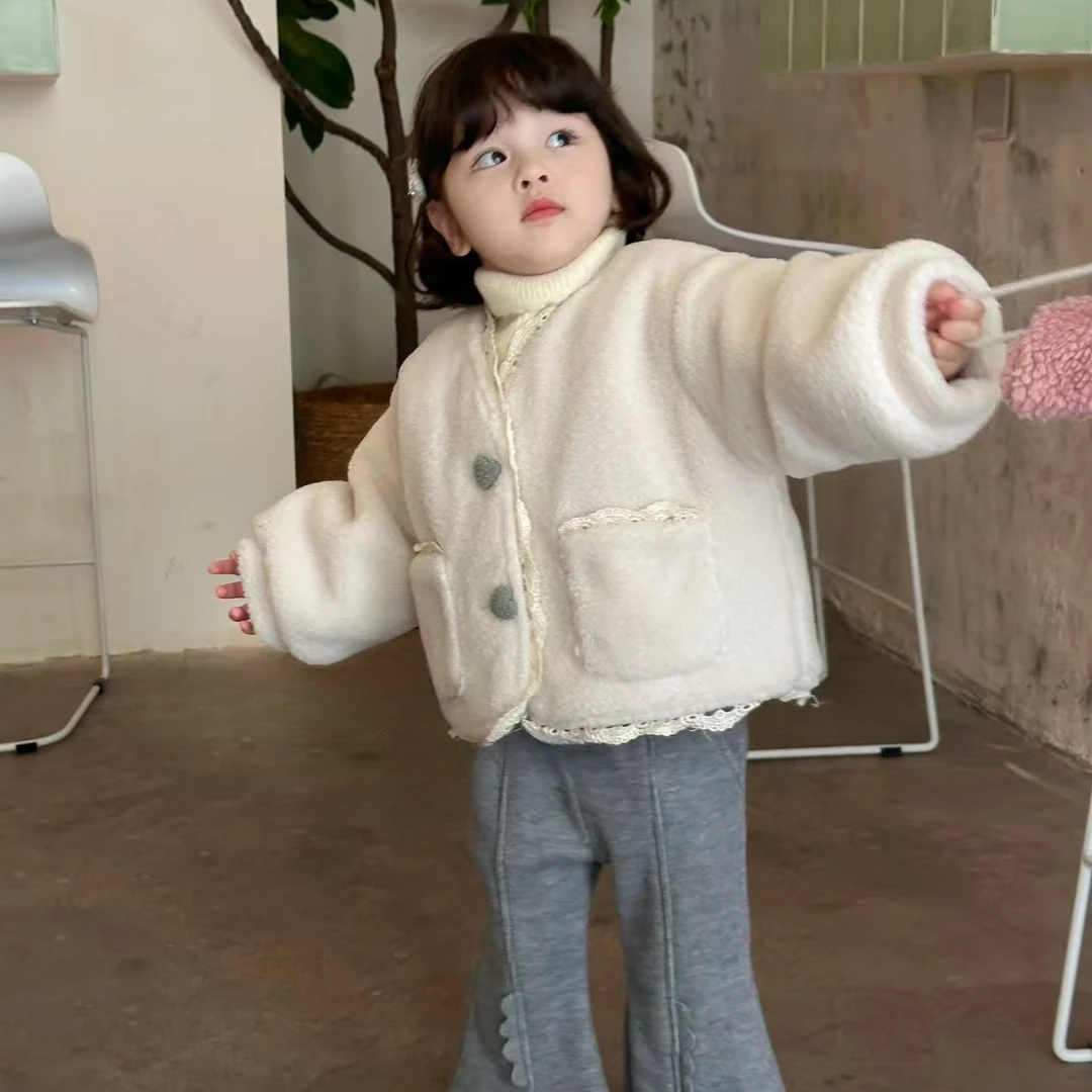 时尚小香风蕾丝边女童外套