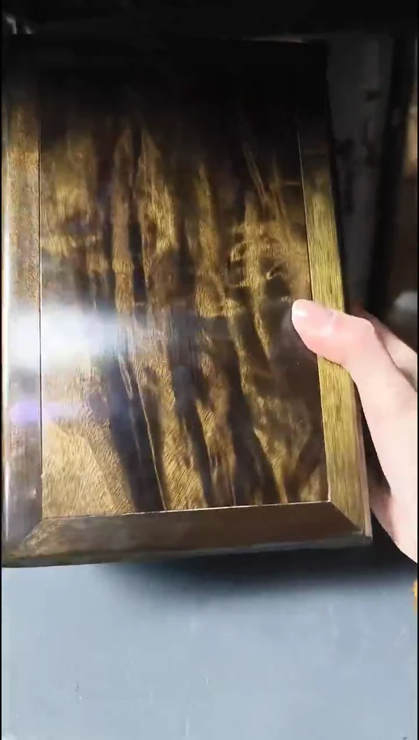 金丝楠      箱子