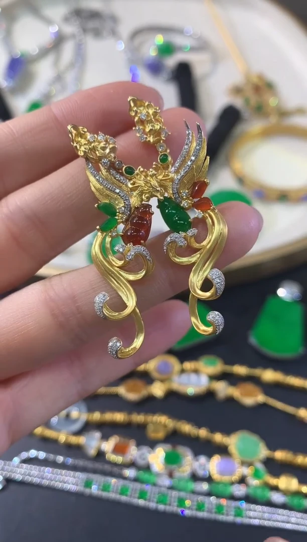 18K金镶嵌翡翠耳饰A78|26000