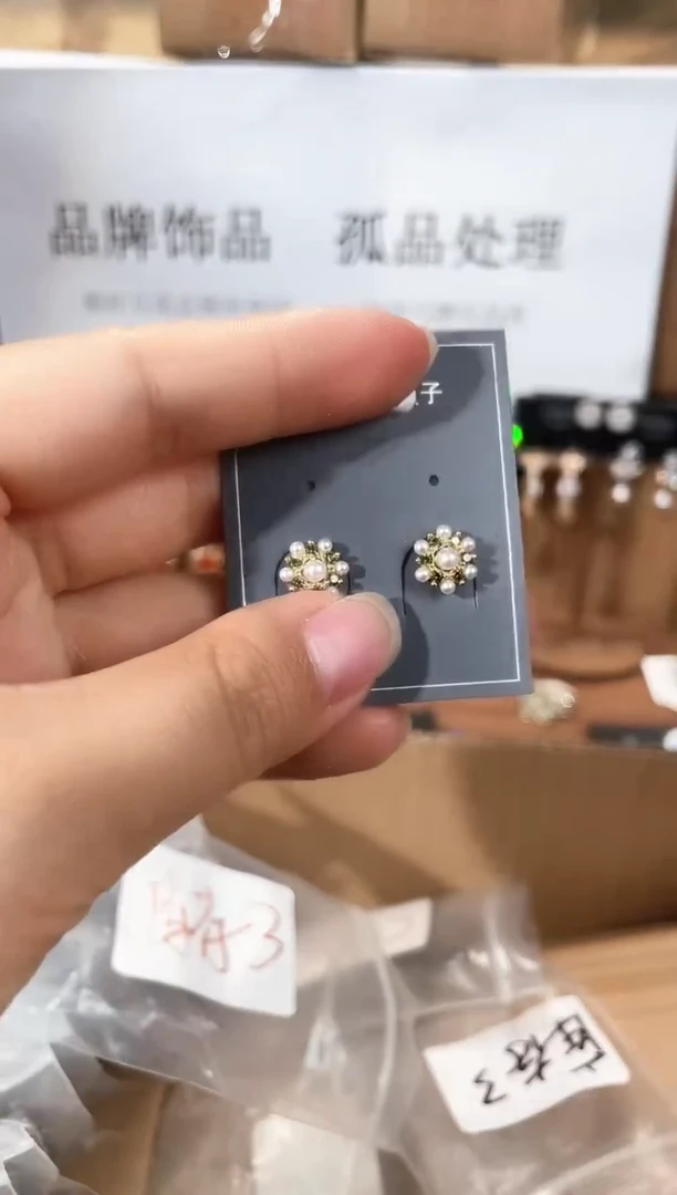 合金925银锆石萱513