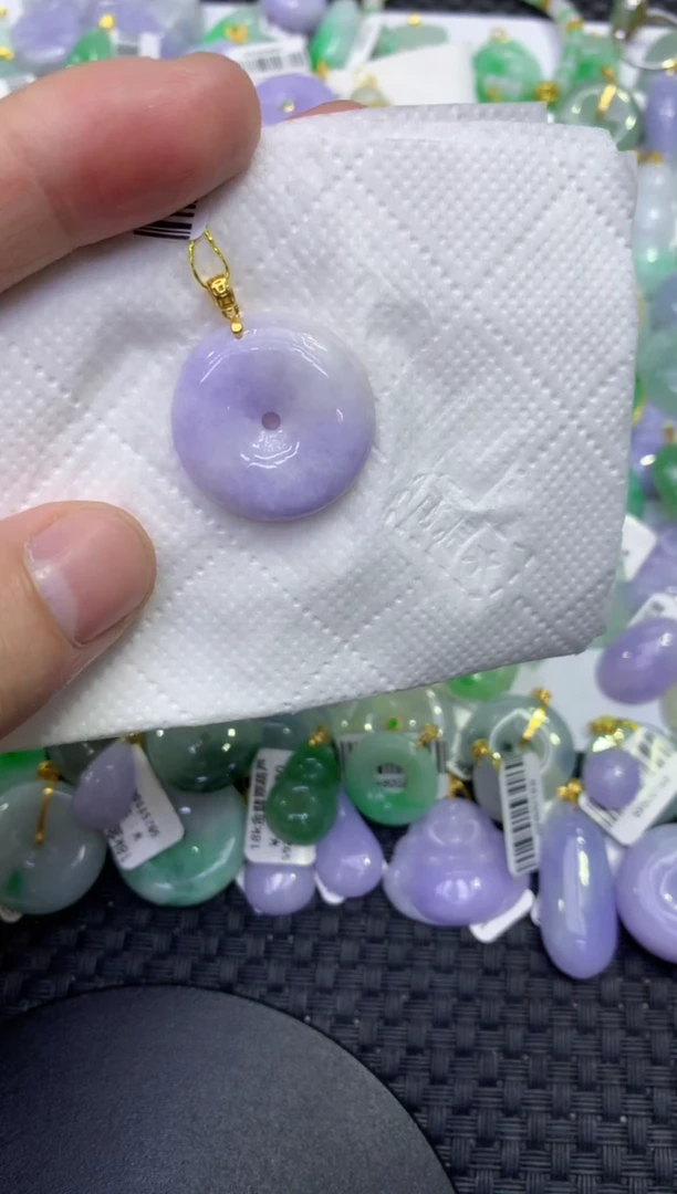 颈饰未镶嵌翡翠天然缅甸A货翡翠