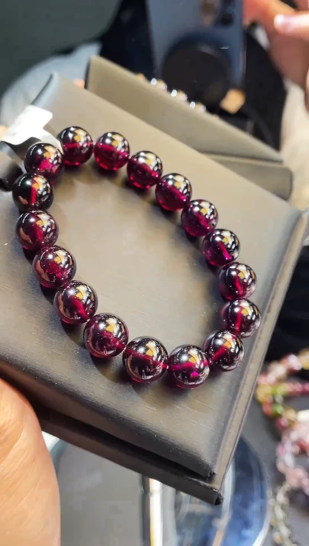 未镶嵌手链石榴石（紫牙乌）紫牙乌11m+