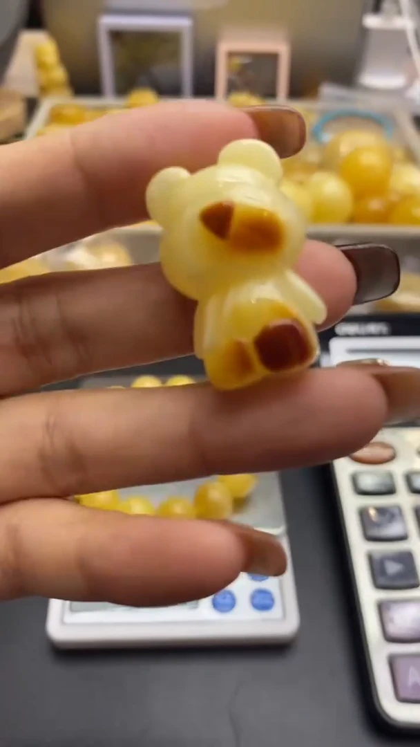 琥珀未镶嵌珠宝奇石2908