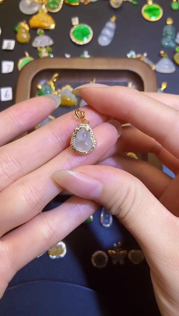 吊坠(不含链)银S925镶嵌翡翠蘇***莹1