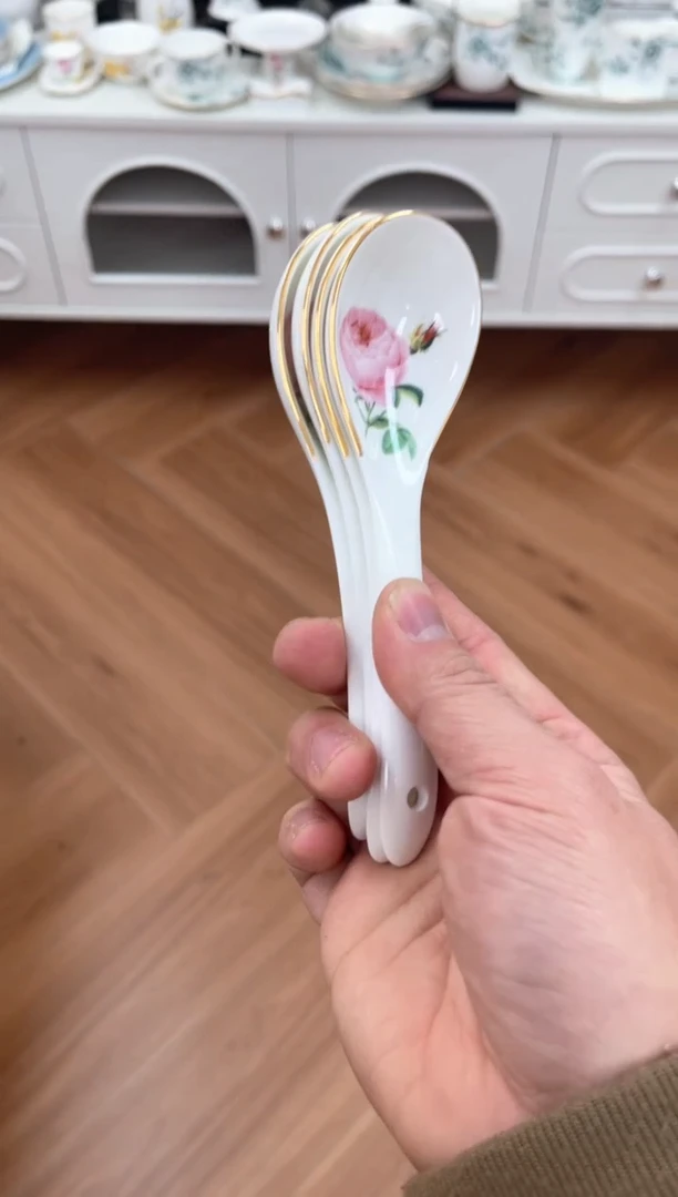 【闪购商品】碗玫瑰骨瓷汤勺4个一组