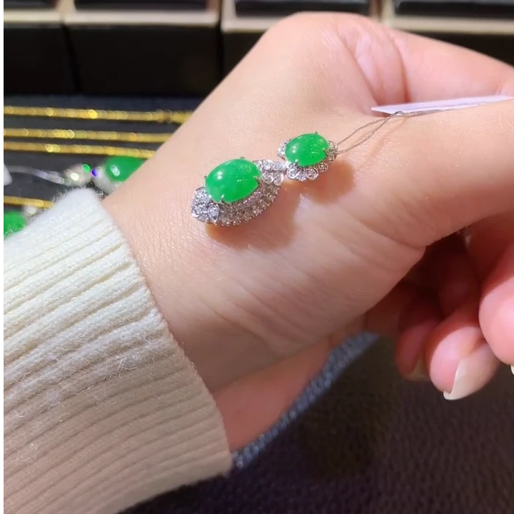 【云中意】18k蛋面吊坠-多样性发一件