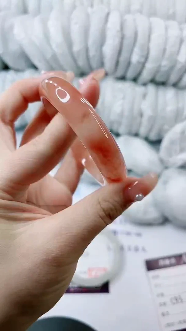 【闪购商品】石英质玉手镯未镶嵌多样性发货C93