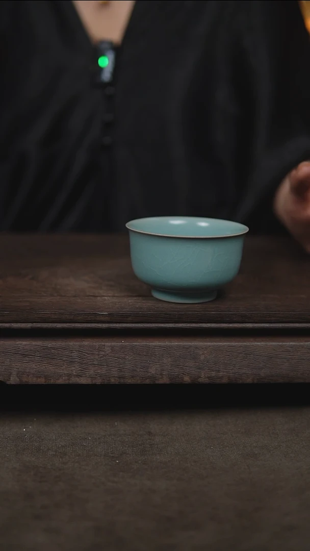 杯仿古天青小碗杯瑕