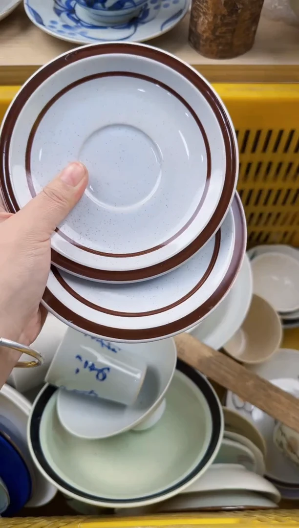 372回流瓷器，默认微瑕，18包邮