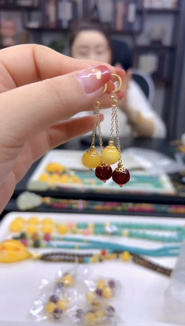 【闪购商品】琥珀耳饰14K金镶嵌耳坠E150