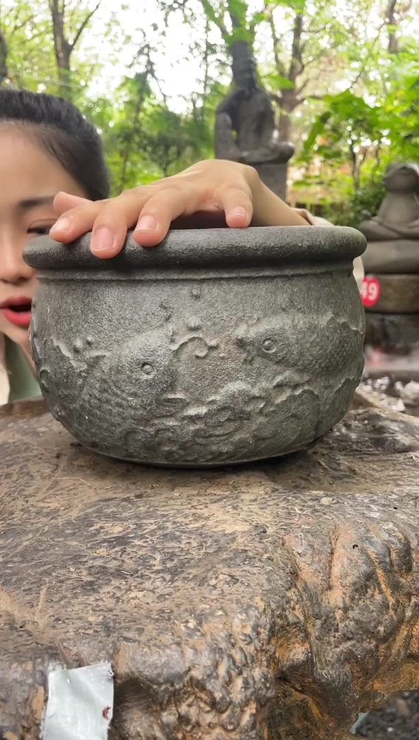 人造石年年有鱼花器