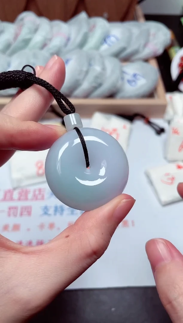 颈饰未镶嵌翡翠天然A货