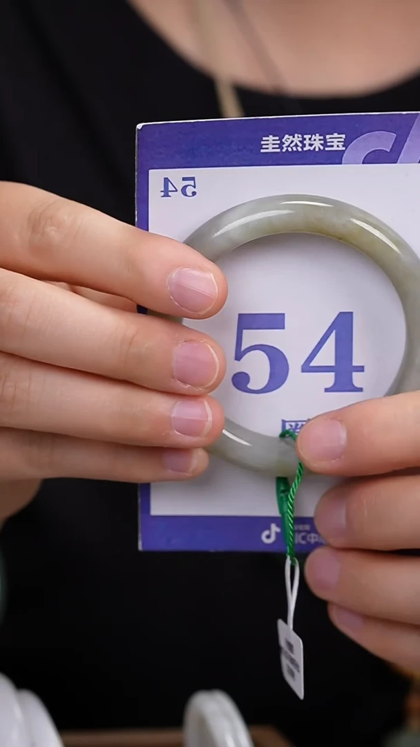 和田玉手镯未镶嵌379