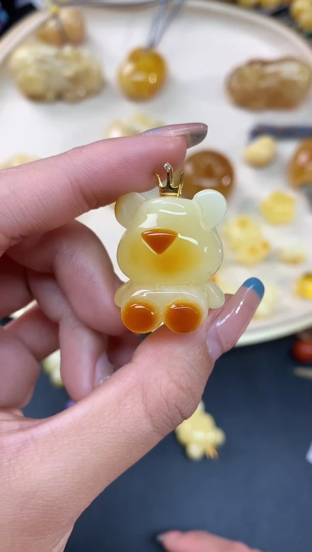 【闪购商品】蜜蜡裸石18K金镶嵌吊坠A66|1380