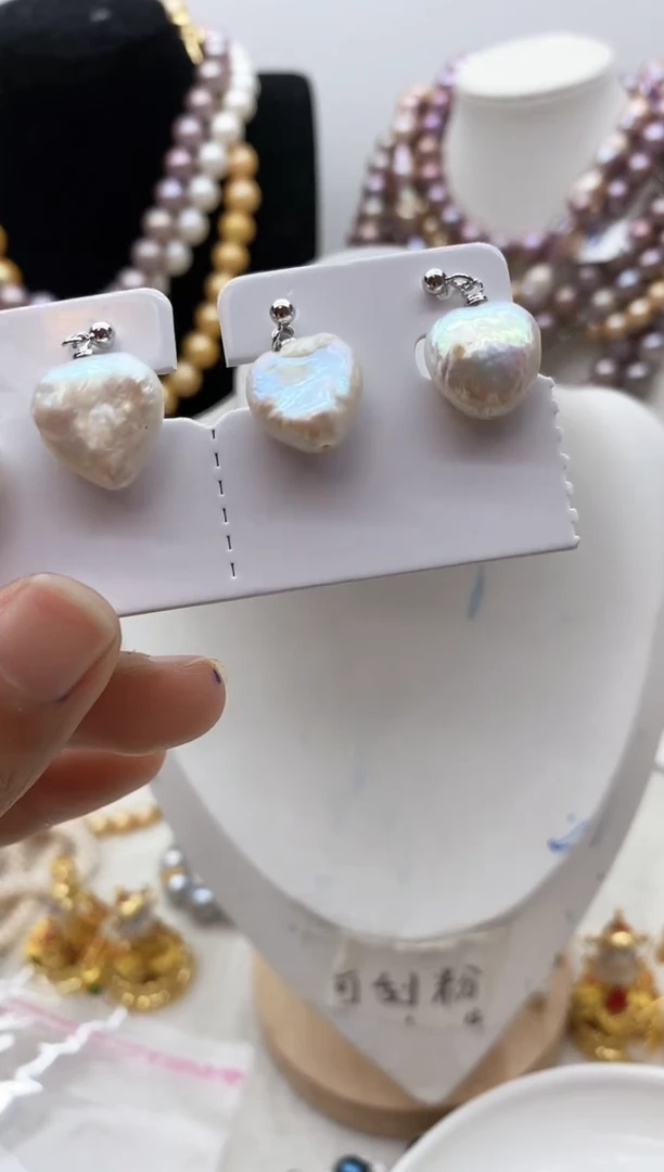 【闪购商品】淡水珍珠颈饰钛钢87