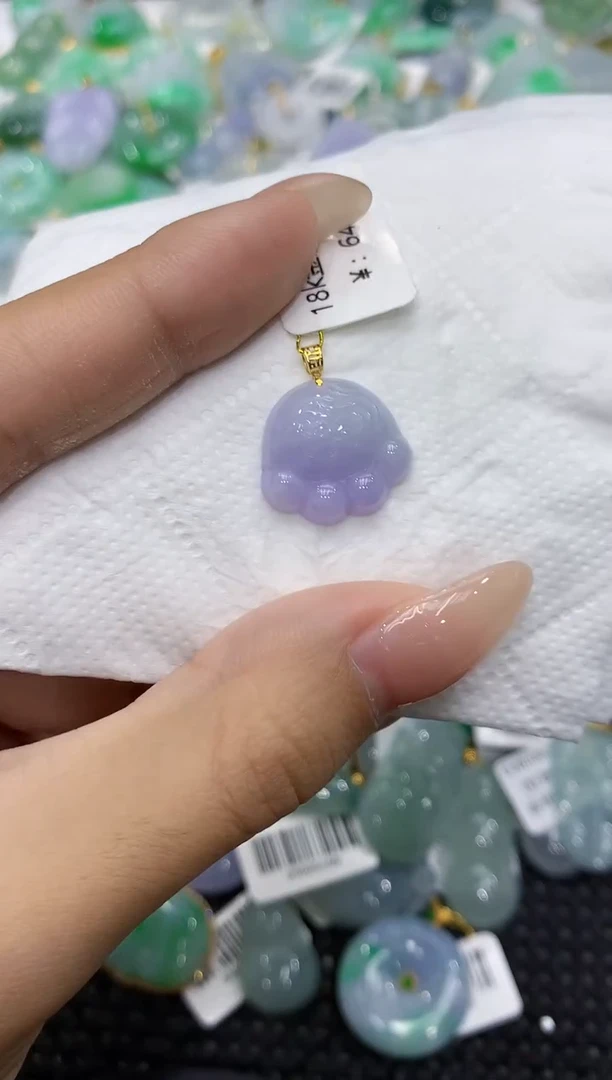 颈饰18K金镶嵌翡翠111111111111