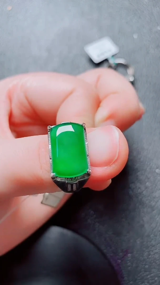 翡翠戒指银S925镶嵌翡翠