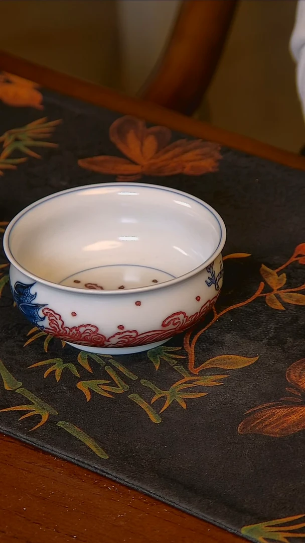 杯手工手绘杯杯很美丽