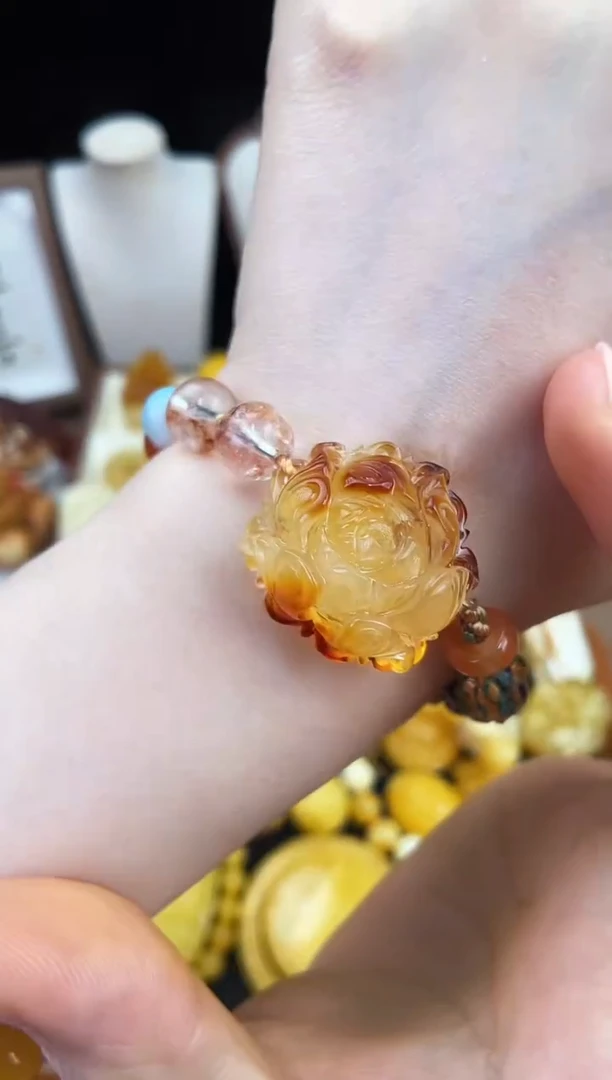 琥珀未镶嵌珠宝奇石柒月