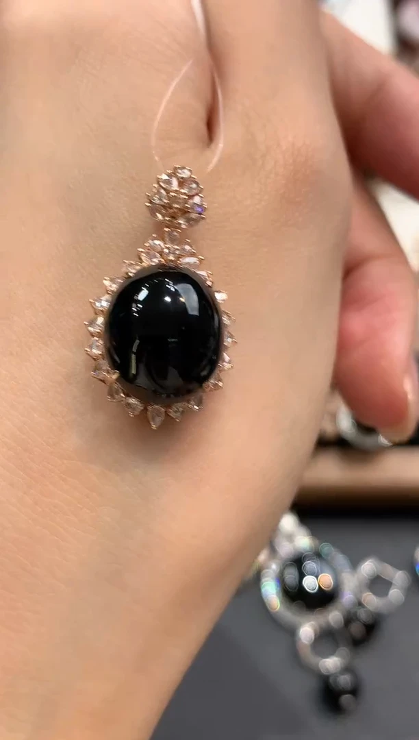 吊坠(不含链)18K金镶嵌翡翠 q66