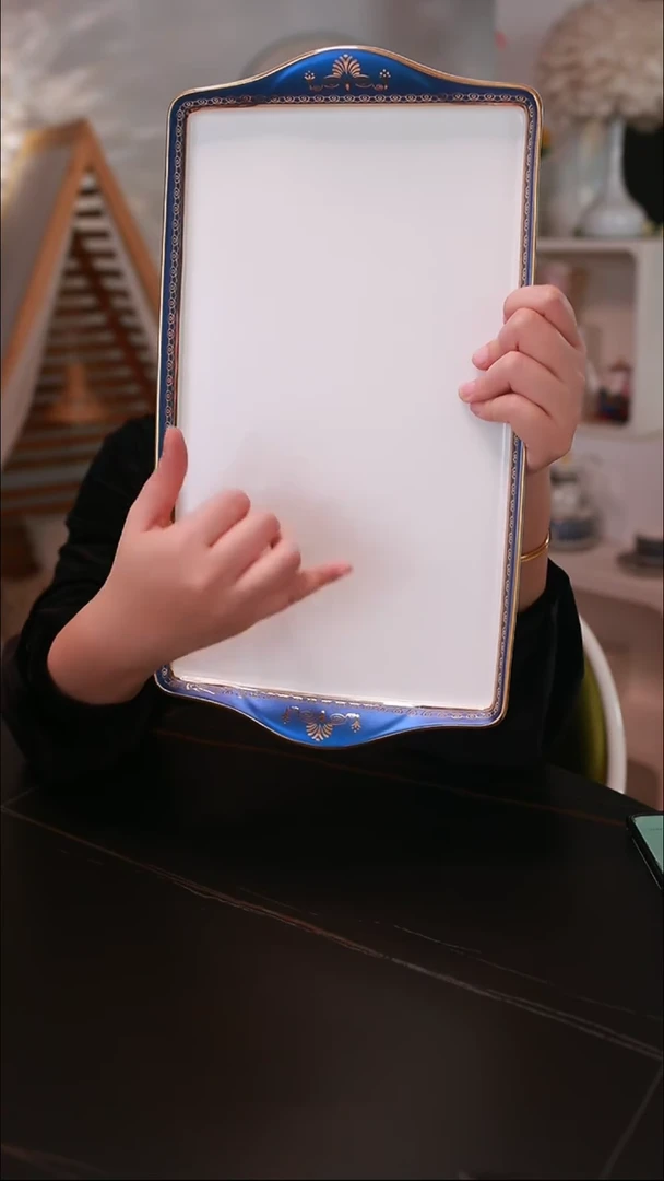 【闪购商品】`··微瑕疵英伦蓝色托盘E313