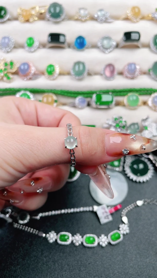 银S925镶嵌戒指翡翠1