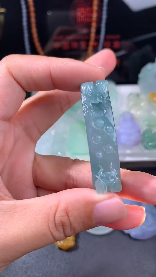 未镶嵌定制翡翠