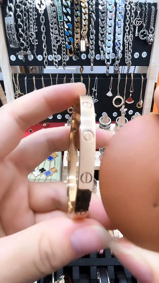 瓷片香**贝gvdfggfgdfd