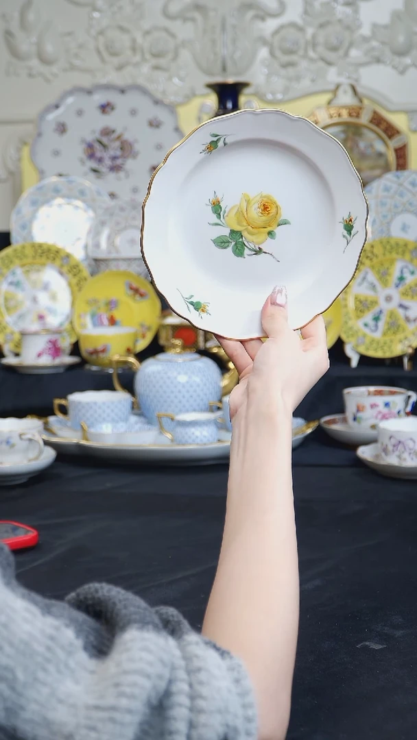 骨瓷婷婷中古器物如图所示56