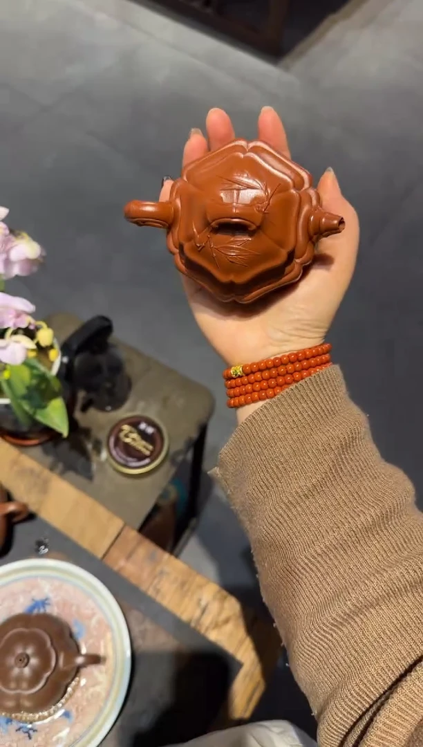 【闪购商品】紫砂茶壶六方海棠双线竹鼓