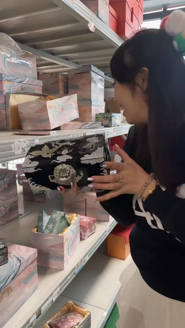 【闪购商品】瓷A162------------