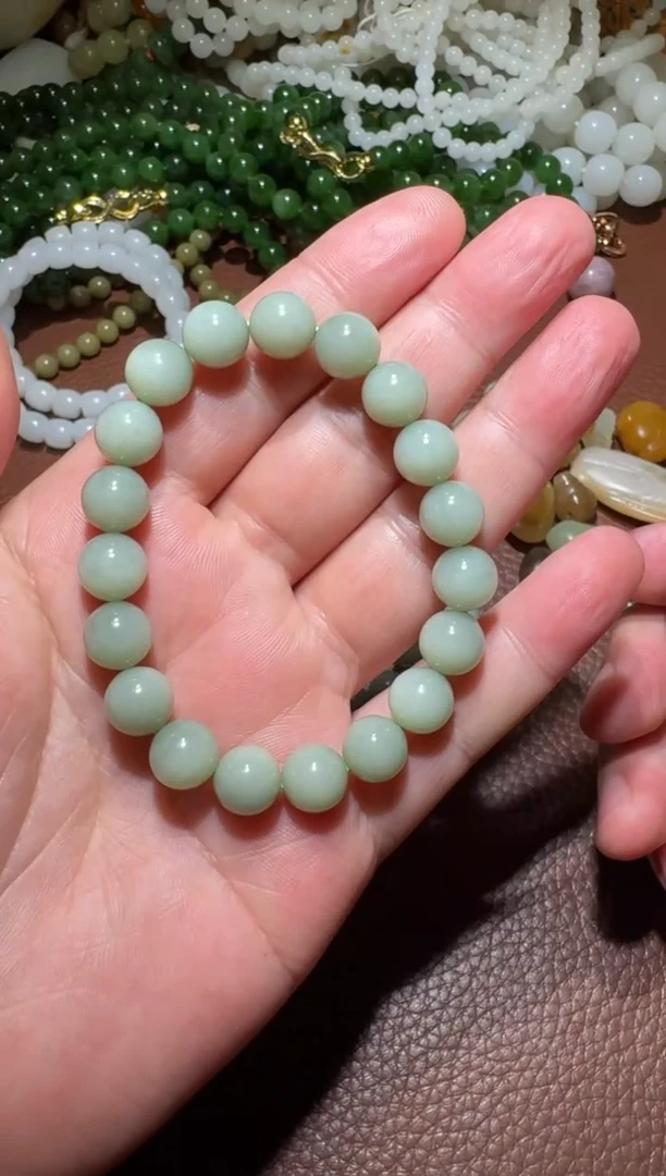 未镶嵌手链和田玉和田玉