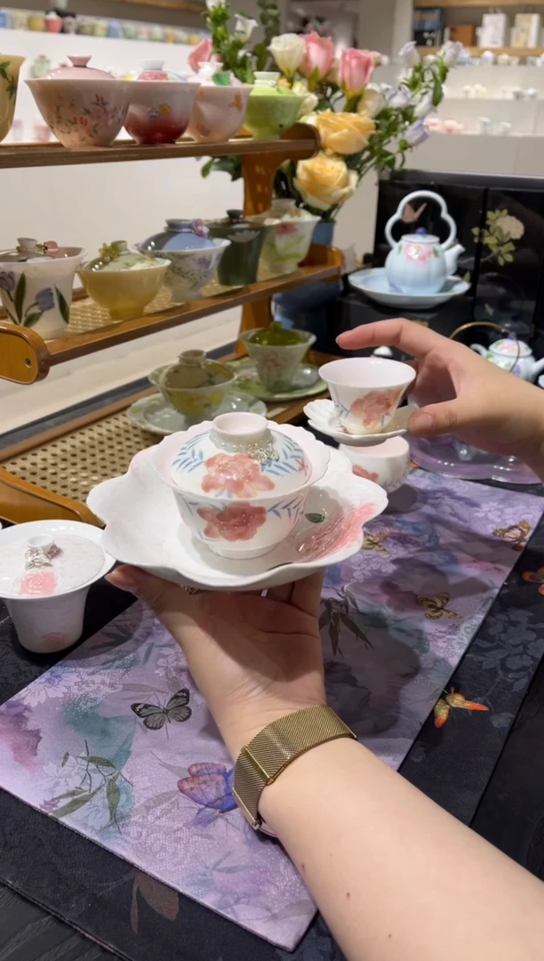 三件套 哈哈哈哈哈哈