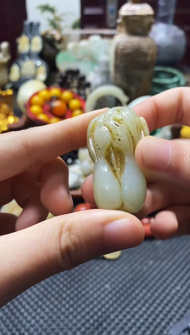 未镶嵌和田玉挂件白菜