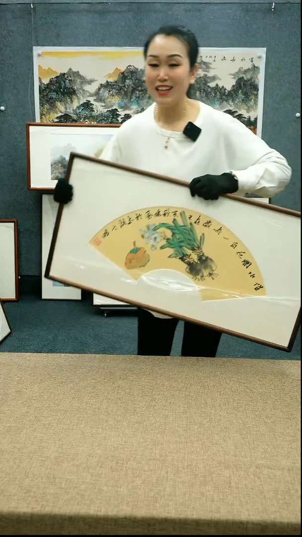 【闪购商品】国画放漏/本土画家40*80带框