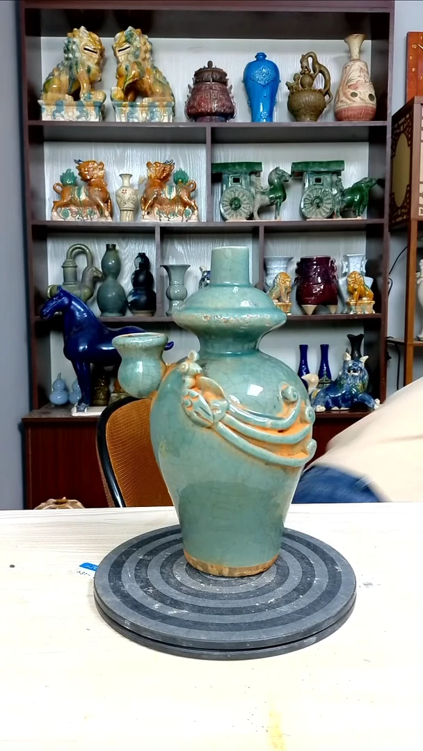 经典精美复古风格瓷器