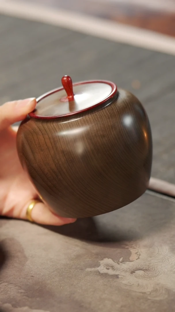 【闪购商品】金丝楠木雕194茶仓茶叶罐