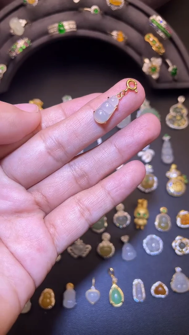 吊坠(不含链)银S925镶嵌翡翠1