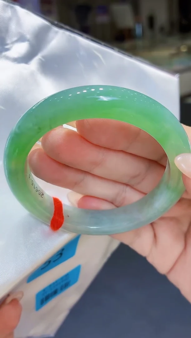 未镶嵌手镯翡翠翡翠手镯53