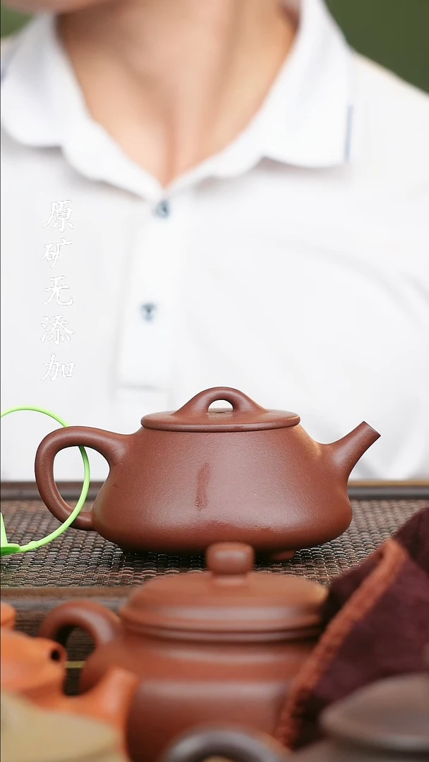 宜兴紫砂原矿紫砂壶