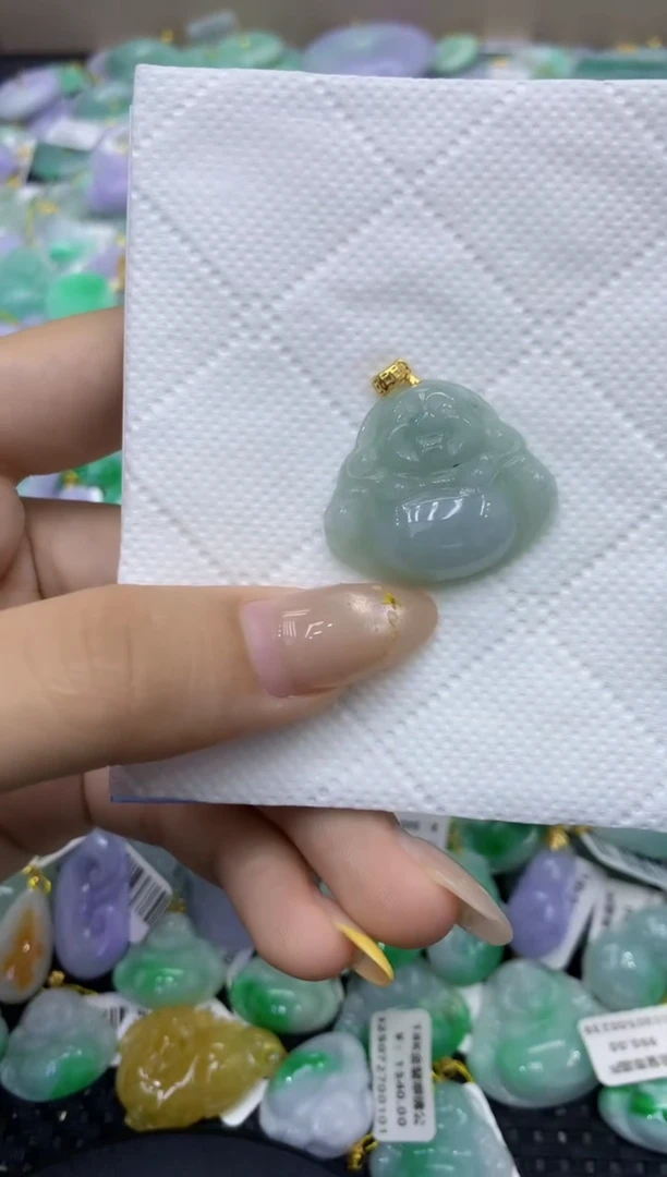 颈饰未镶嵌翡翠天然缅甸翡翠A货