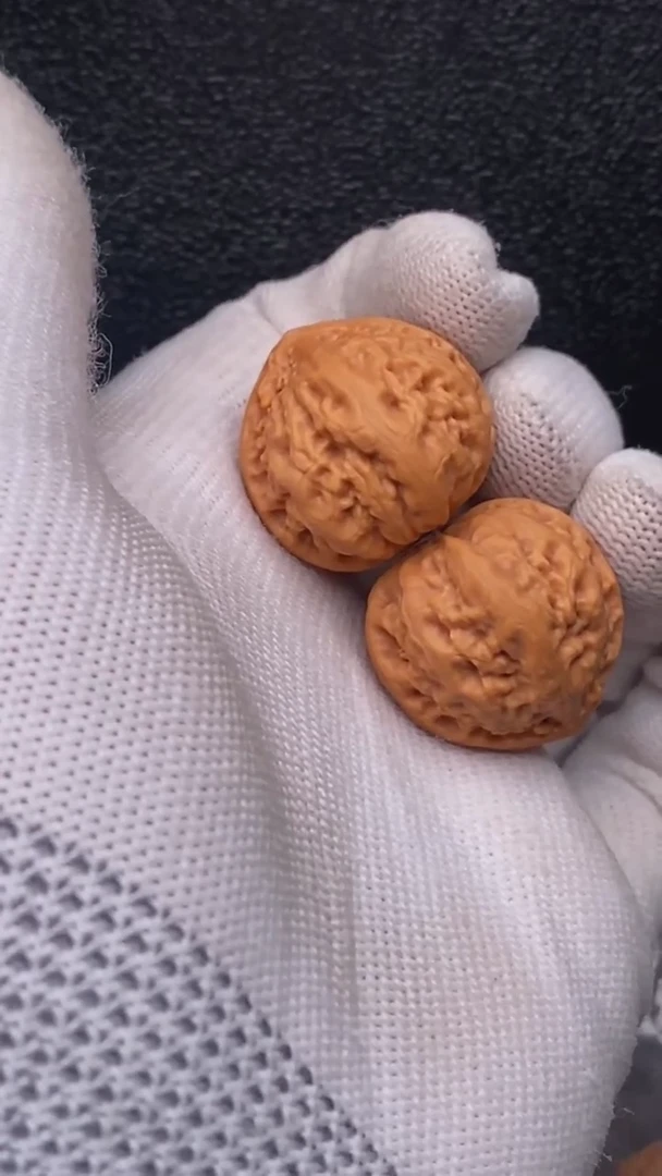 【闪购商品】文玩核桃把件小霸王龙