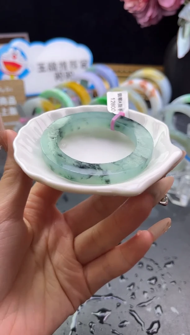 未镶嵌手镯定制翡翠冰绿飘花48-54