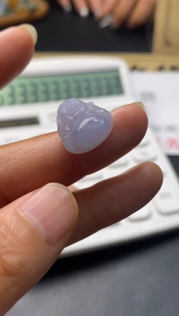 定制翡翠未镶嵌翡翠毛货多样性发其一
