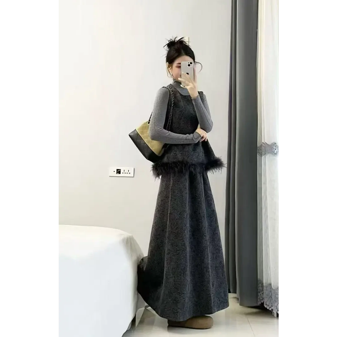 2025秋冬新款韩系复古小香风毛呢马甲打底衫搭配半身裙气质三件套